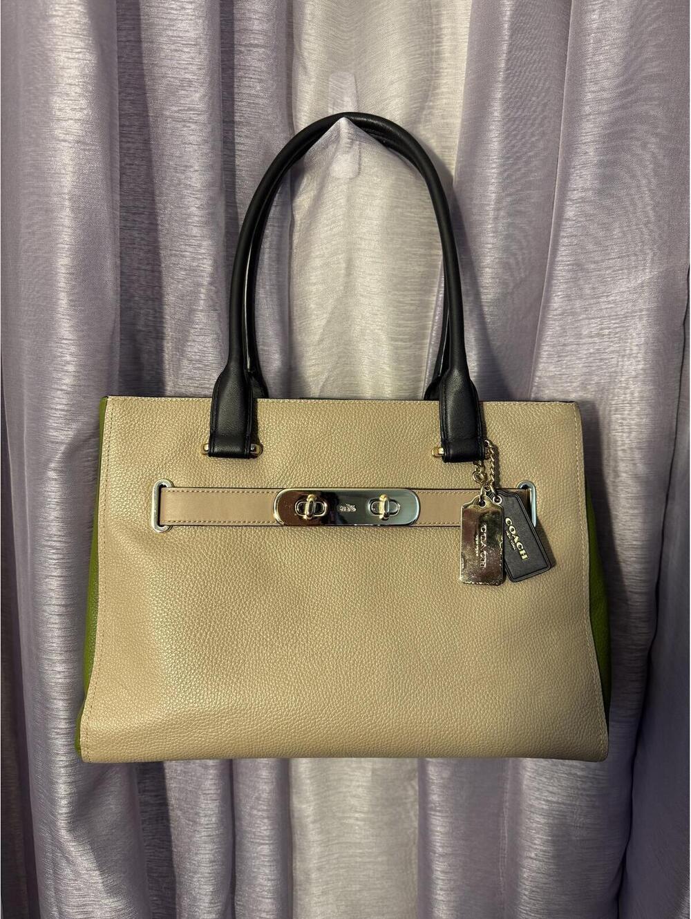 Coach Swagger 27 Colorblock Carryall - Picture 2 of 10